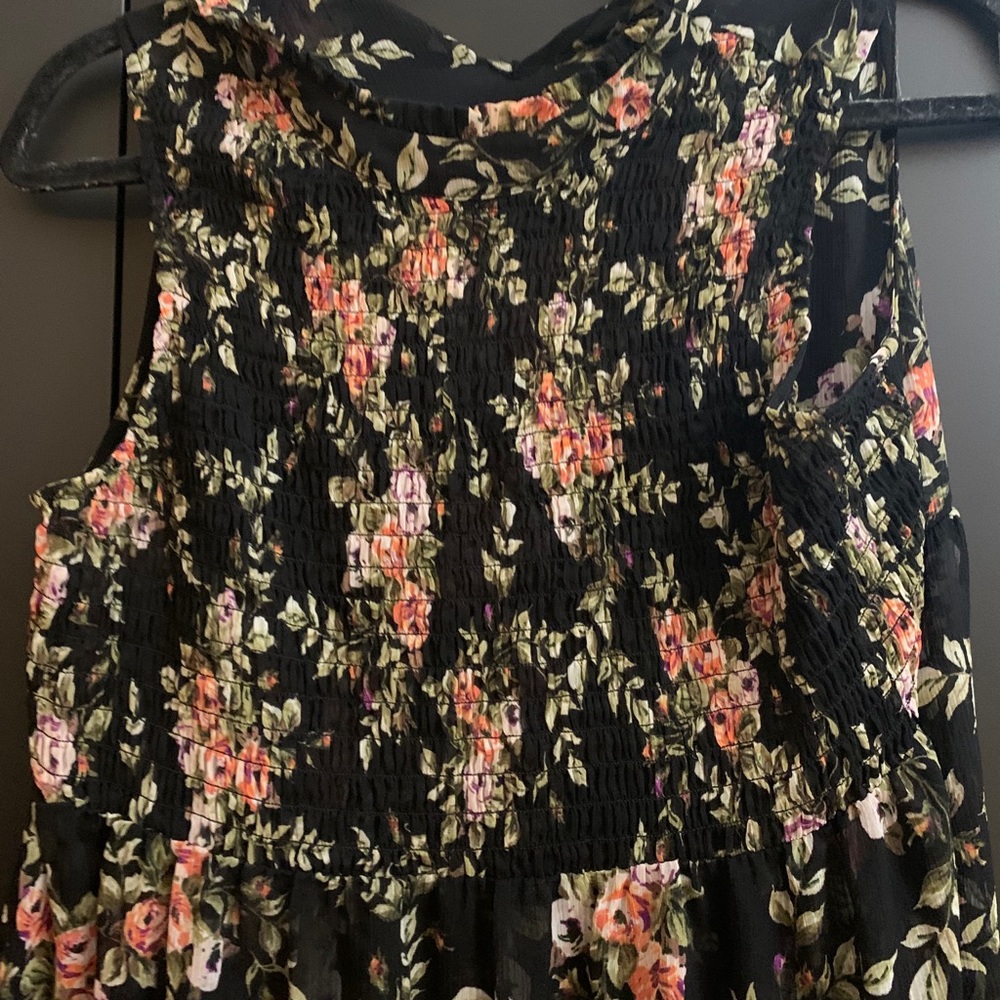 BLACK FLORAL DRESS - Picture 2 of 7